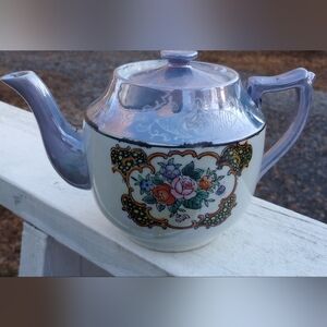 Luster ware VTG Teapot